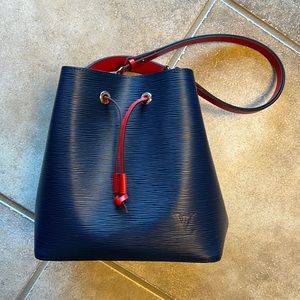 Never used Louis Vuitton Purse